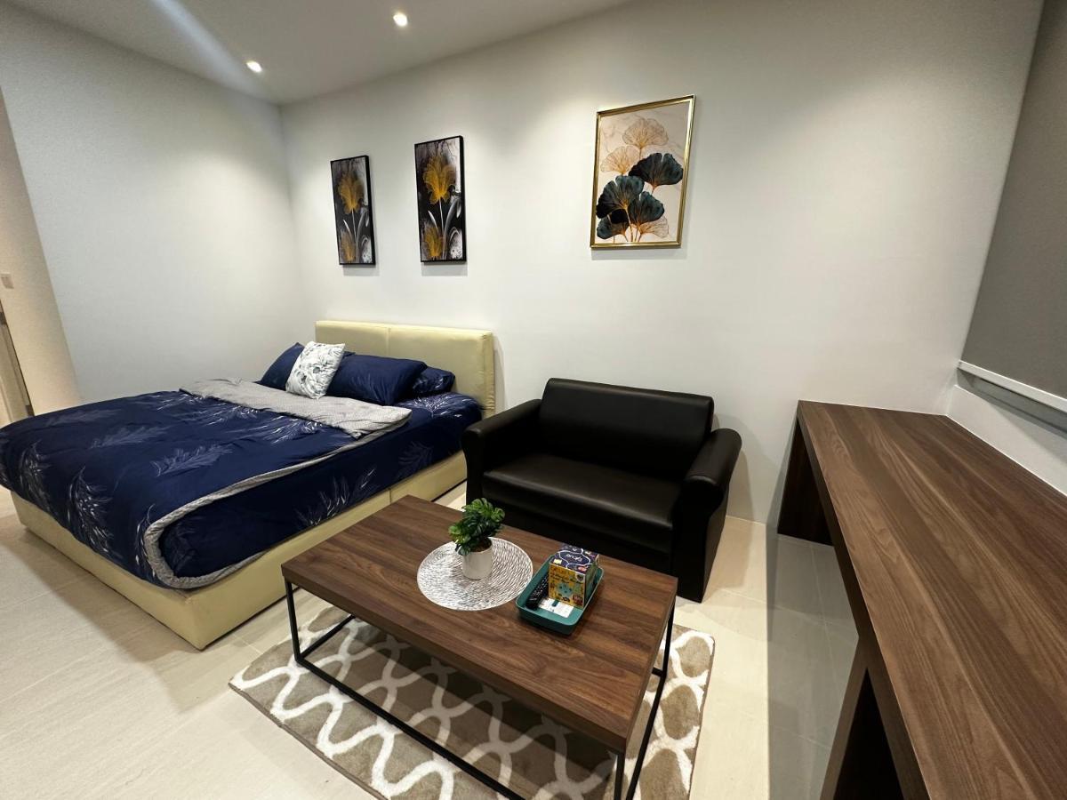 A.r Riverine Diamond Apartment *